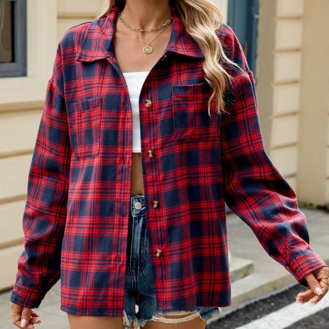 Women’s Plaid Jacket With Long Sleeves And Button Front