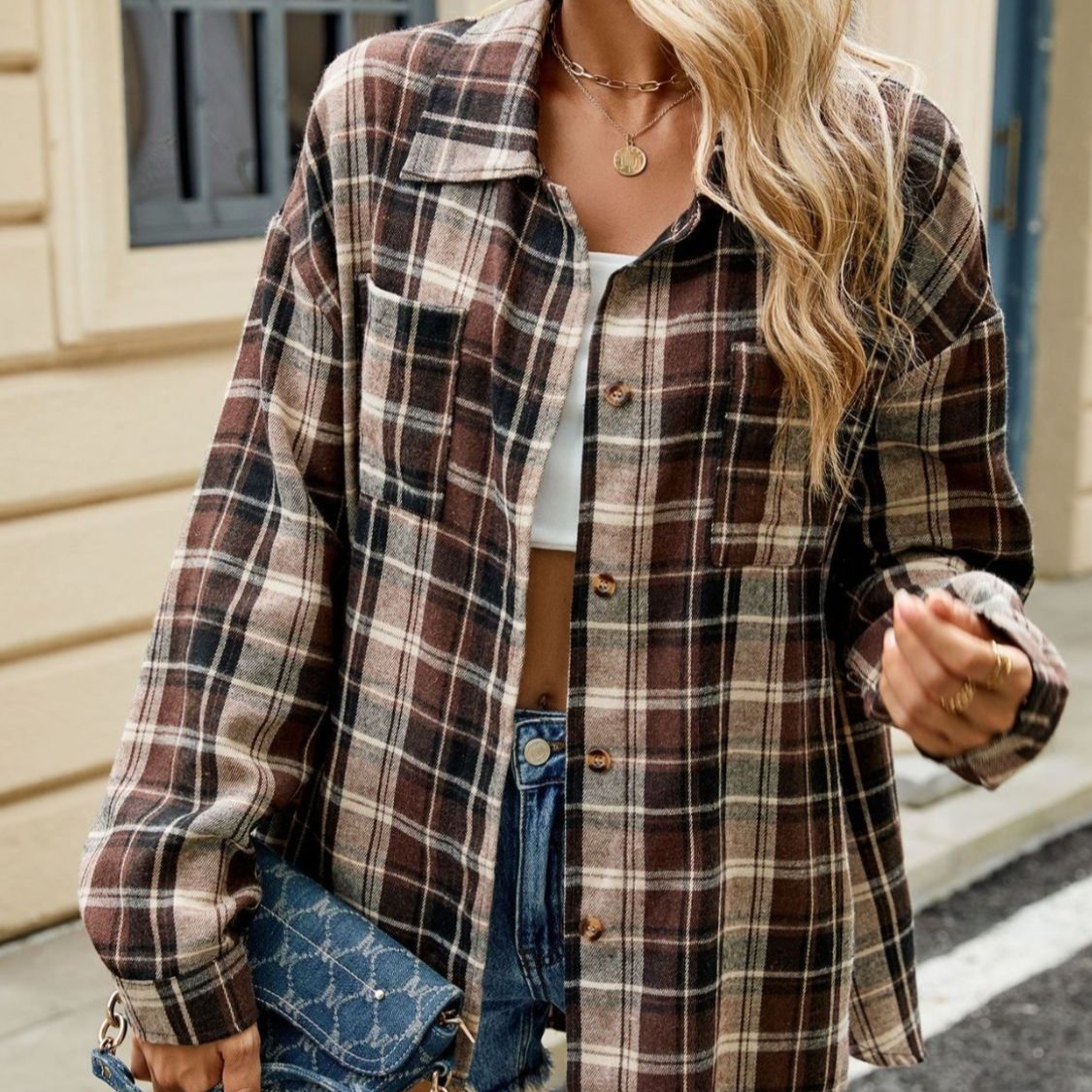 Women’s Plaid Jacket With Long Sleeves And Button Front