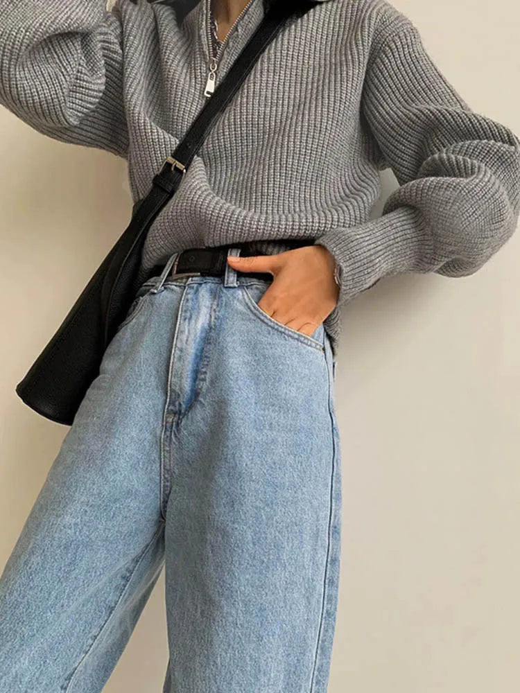 Women’s Sweater with Zip Collar and Loose Shape