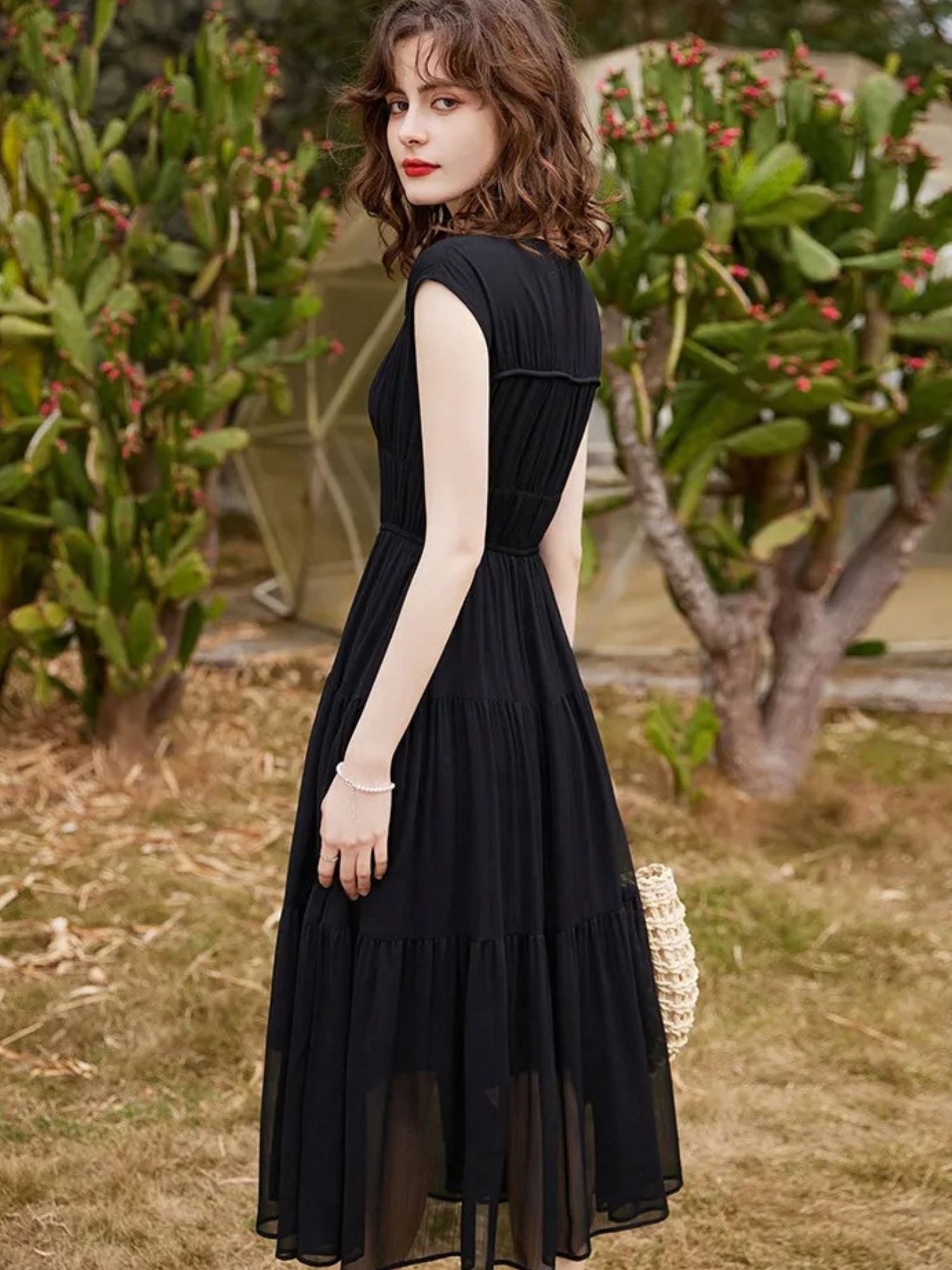 Women’s V-Neck Maxi Dress with Bow