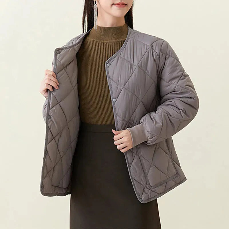 Leocadiah - Women's lightweight quilted jacket with V neck and pockets