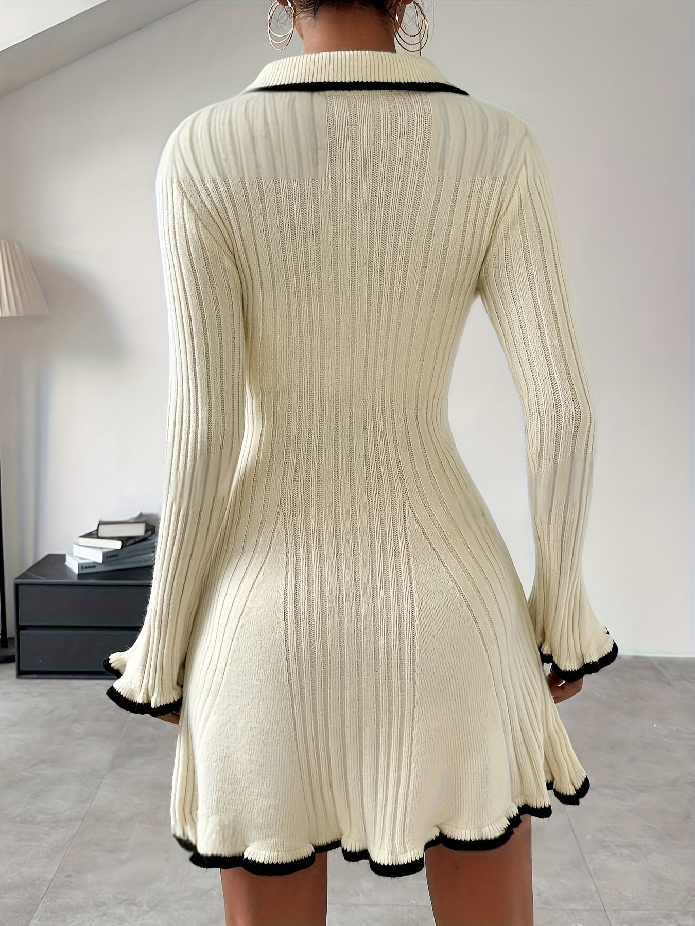 Knitted dress with frills and contrast edges for women