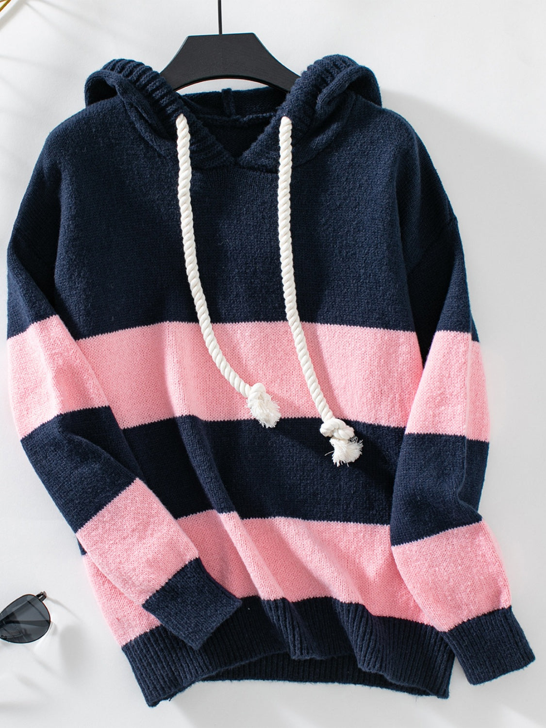 Clarita - Women's contrast stripe sweater with hood