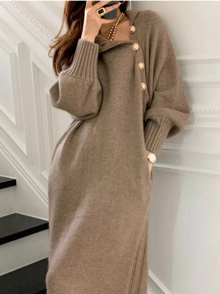 Katerina - Elegant turtleneck dress