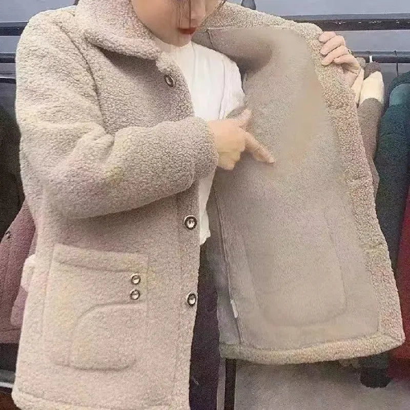 Jasmine - Thick Coat with Faux Fur Lining